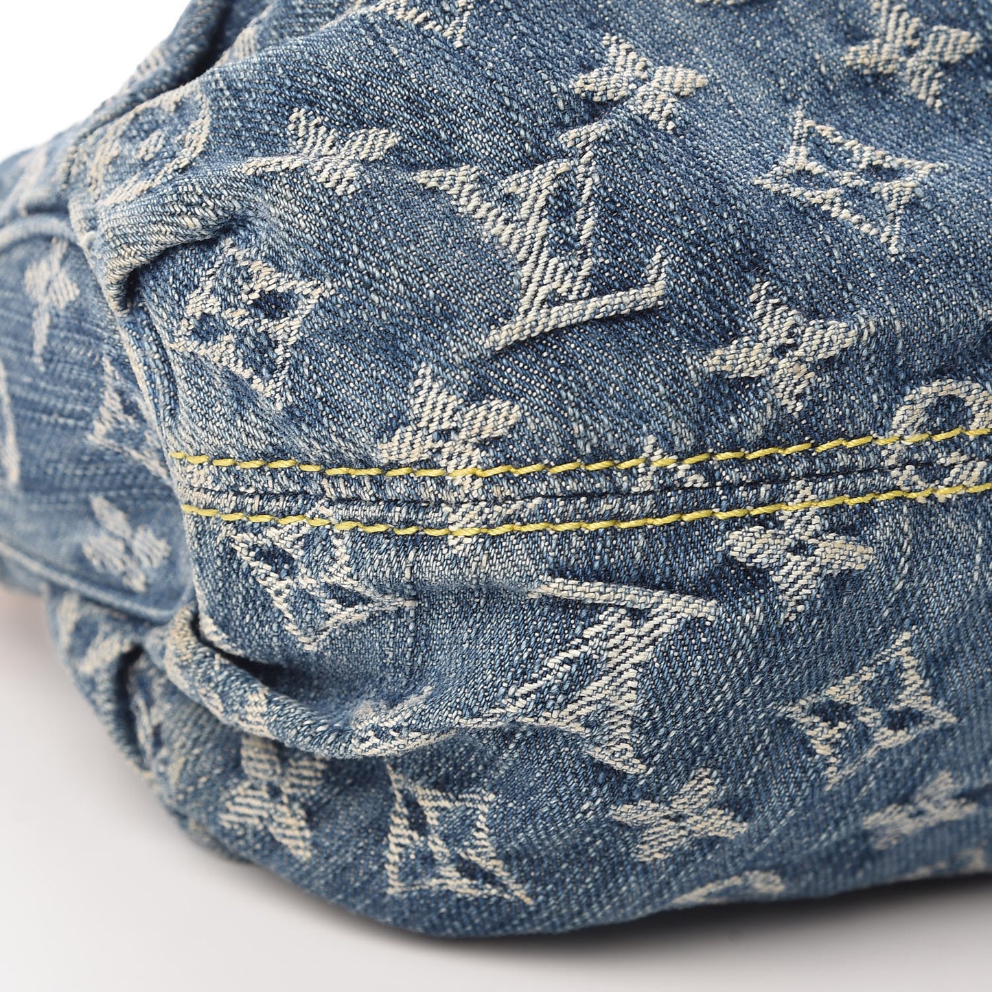 Monogram Denim Pleaty Blue