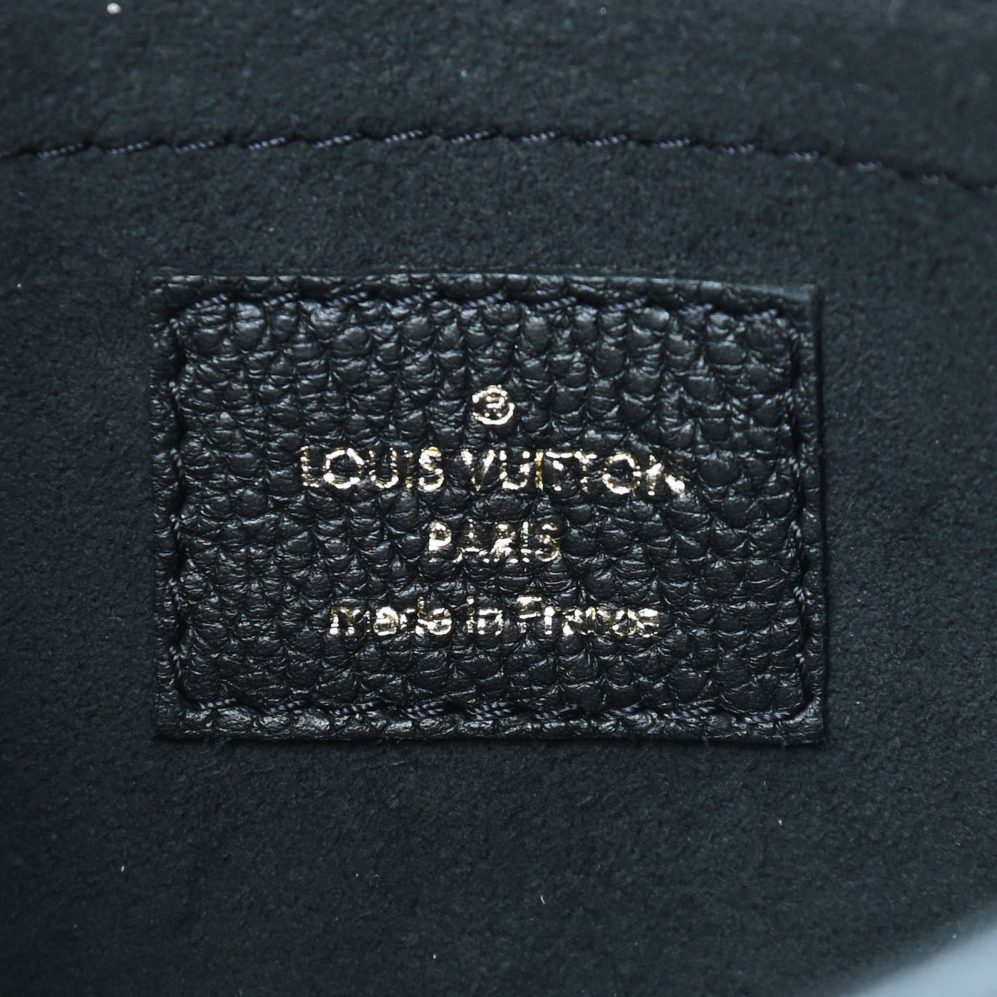 Grained Calfskin Lockme Tender Black
