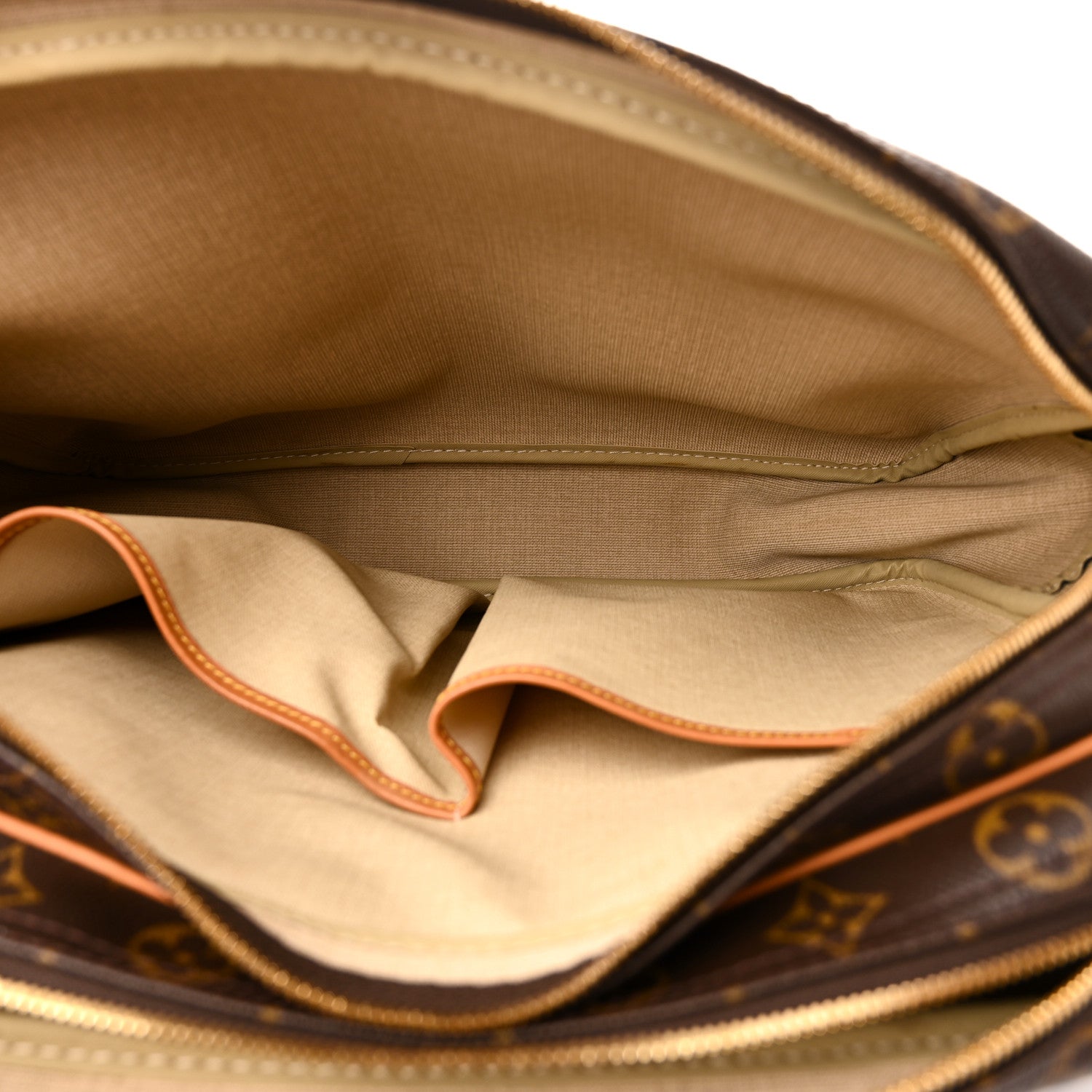 Louis Vuitton Monogram Reporter GM 6 of 10