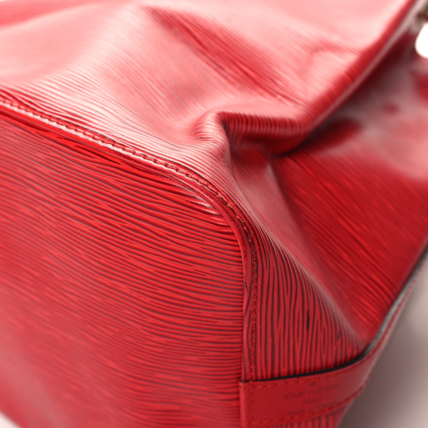 Louis Vuitton Epi Petit Noe Castillan Red 11 of 12