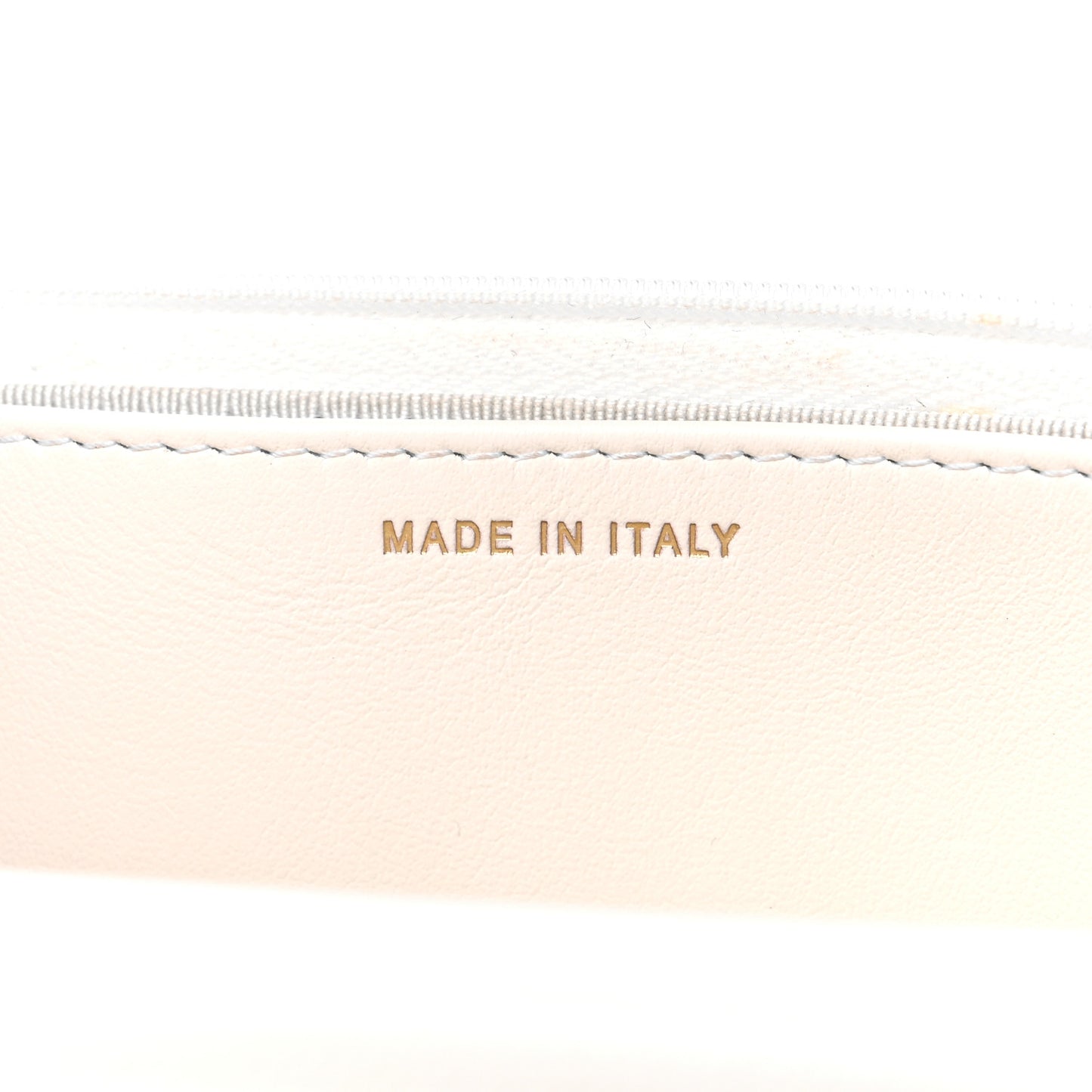Caviar Quilted Wallet On Chain WOC White