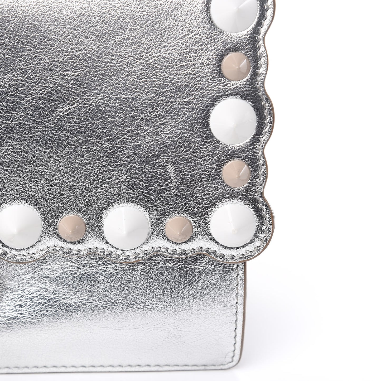 Vitello Catalan Mirror Scalloped Multi Studded Small Kan I Shoulder Bag Argento
