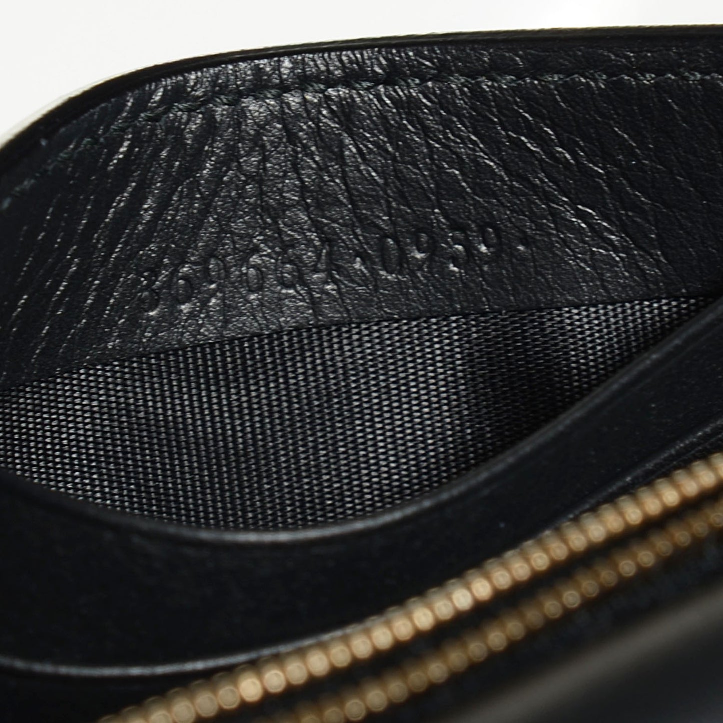 Calfskin Icon Wallet Black
