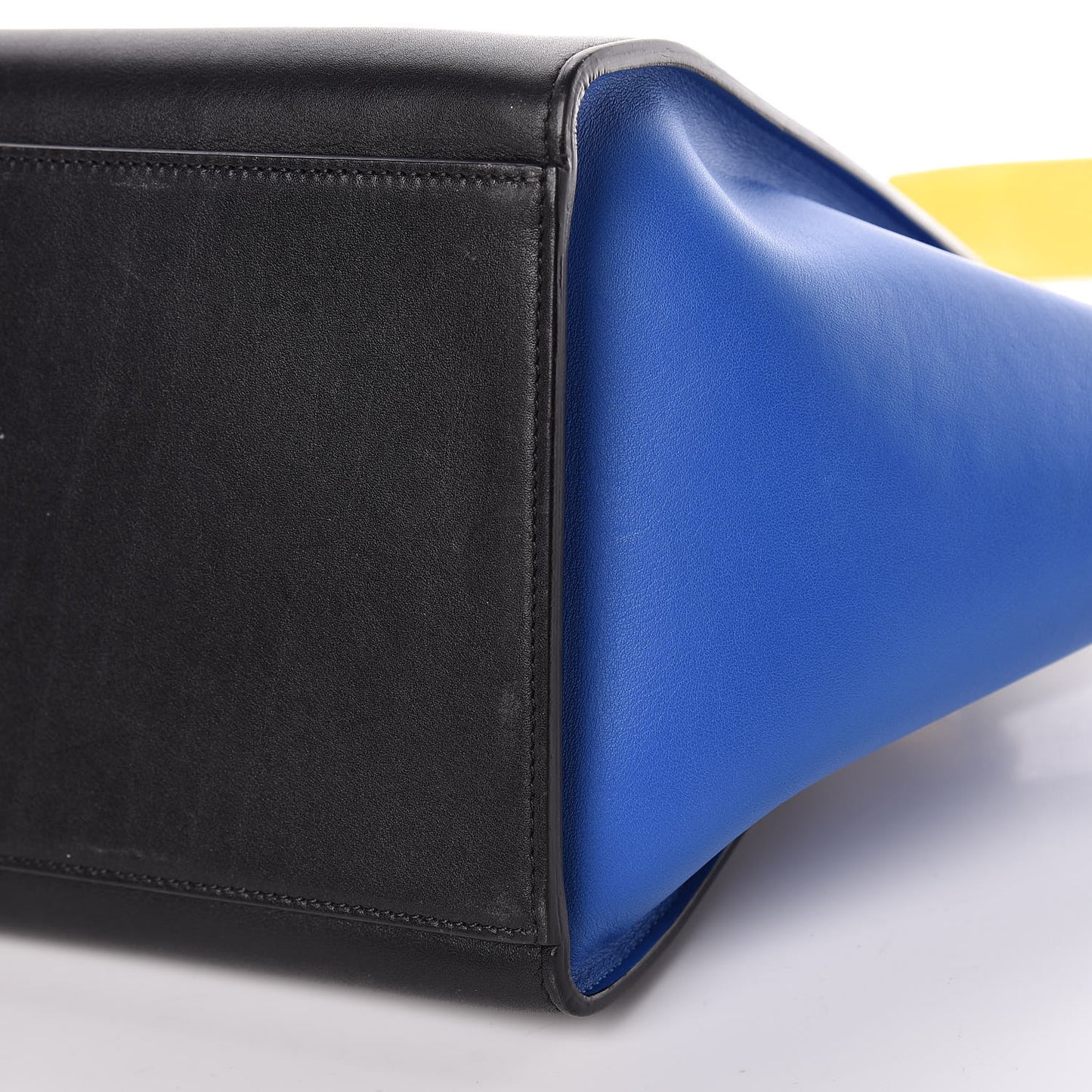 Smooth Calfskin Tri-color Small Trapeze Sunflower