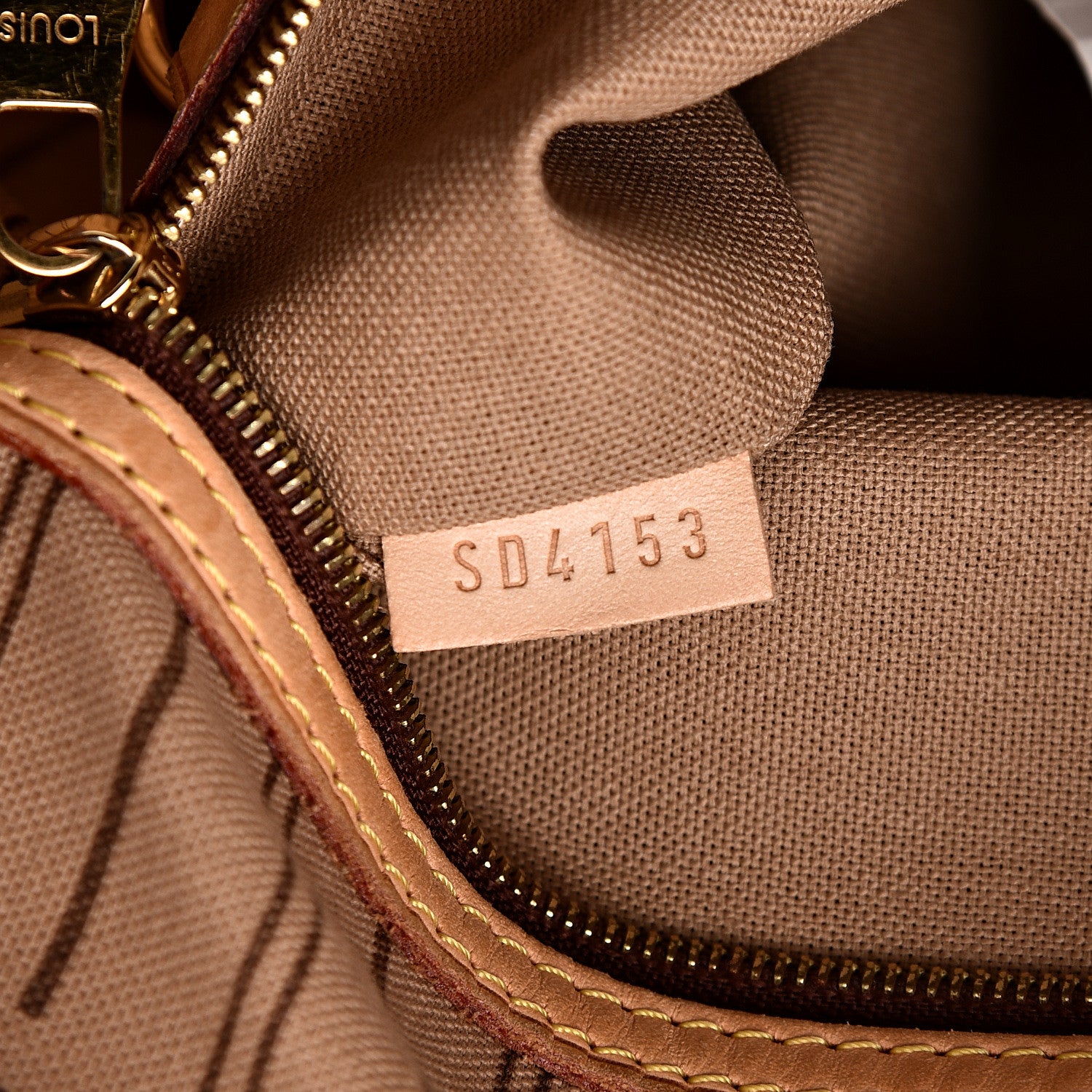 Louis Vuitton Monogram Delightful PM 7 of 18