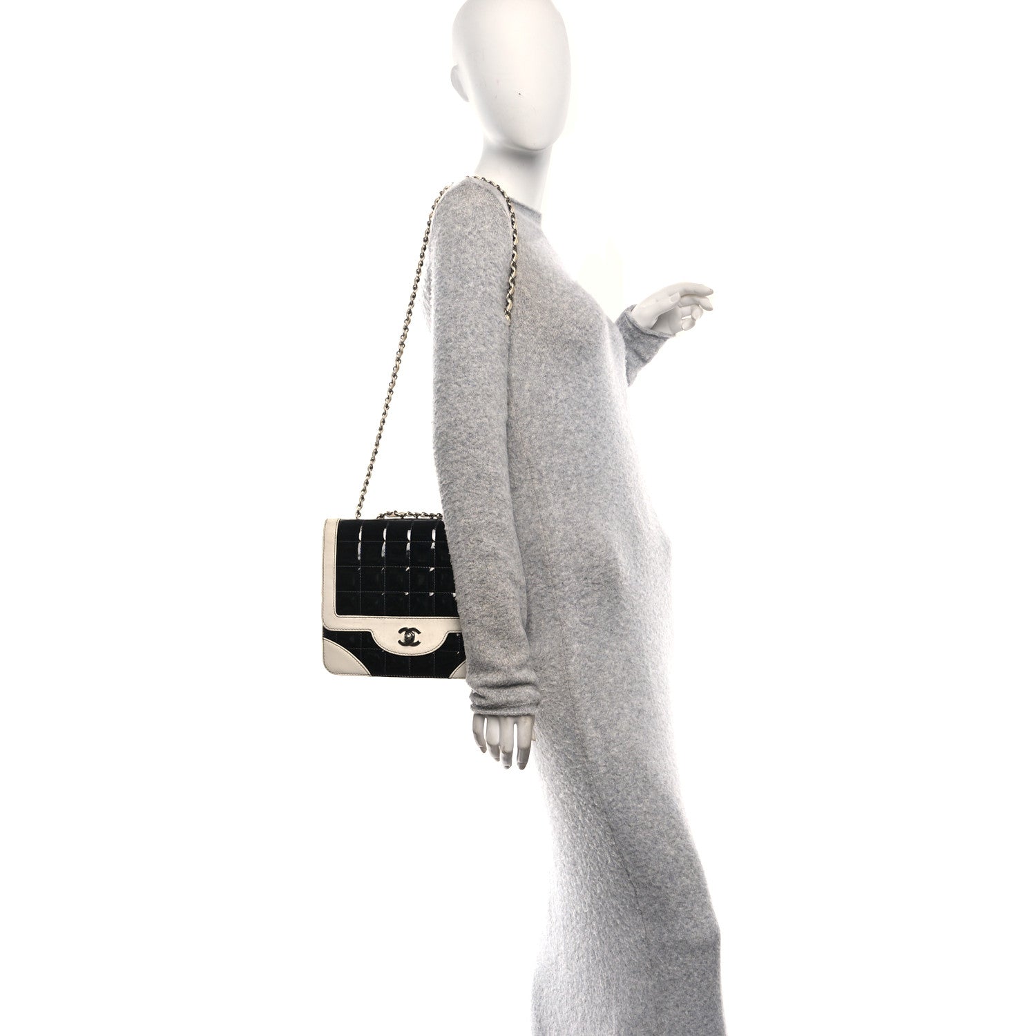 Chanel Lambskin Patent Chocolate Bar Flap Black White 2 of 10