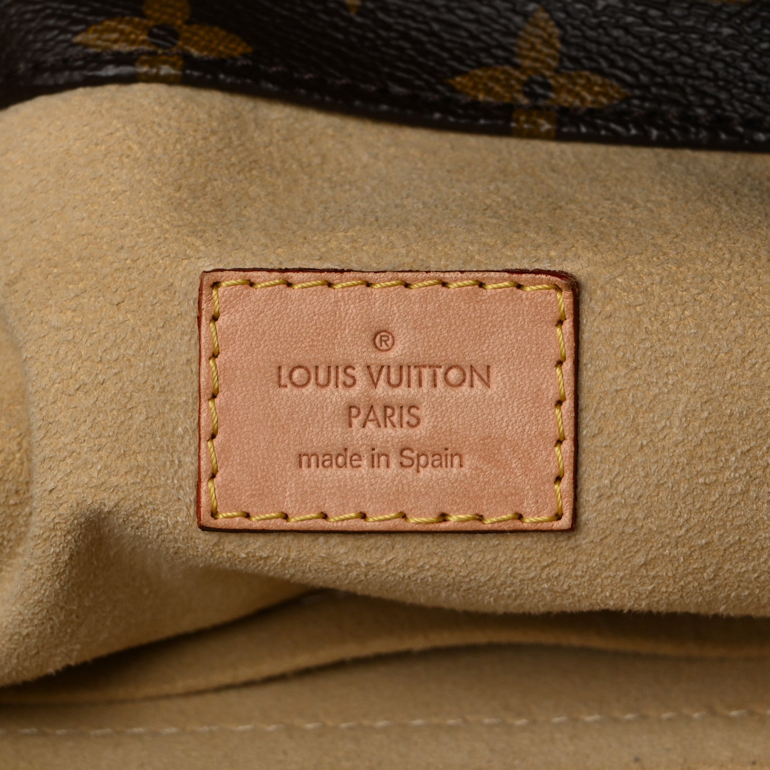 Louis Vuitton Monogram Artsy MM 6 of 9
