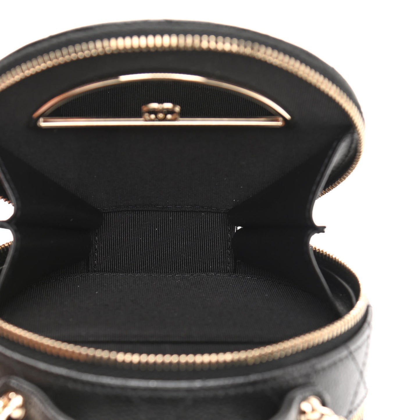 Caviar Quilted Round Handle With Care Vanity With Chain Black