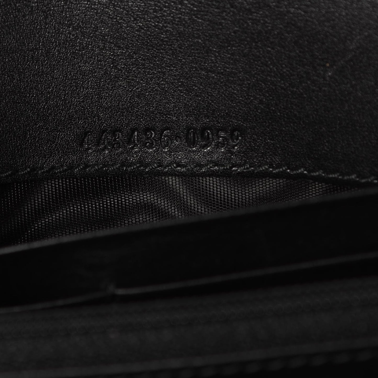 Calfskin Matelasse GG Marmont Continental Wallet Black