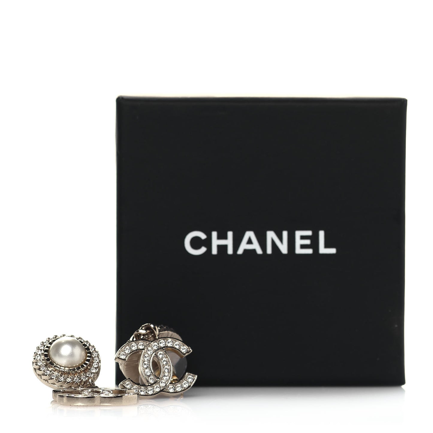Crystal Pearl Bow-tiful CC Drop Earrings Gold