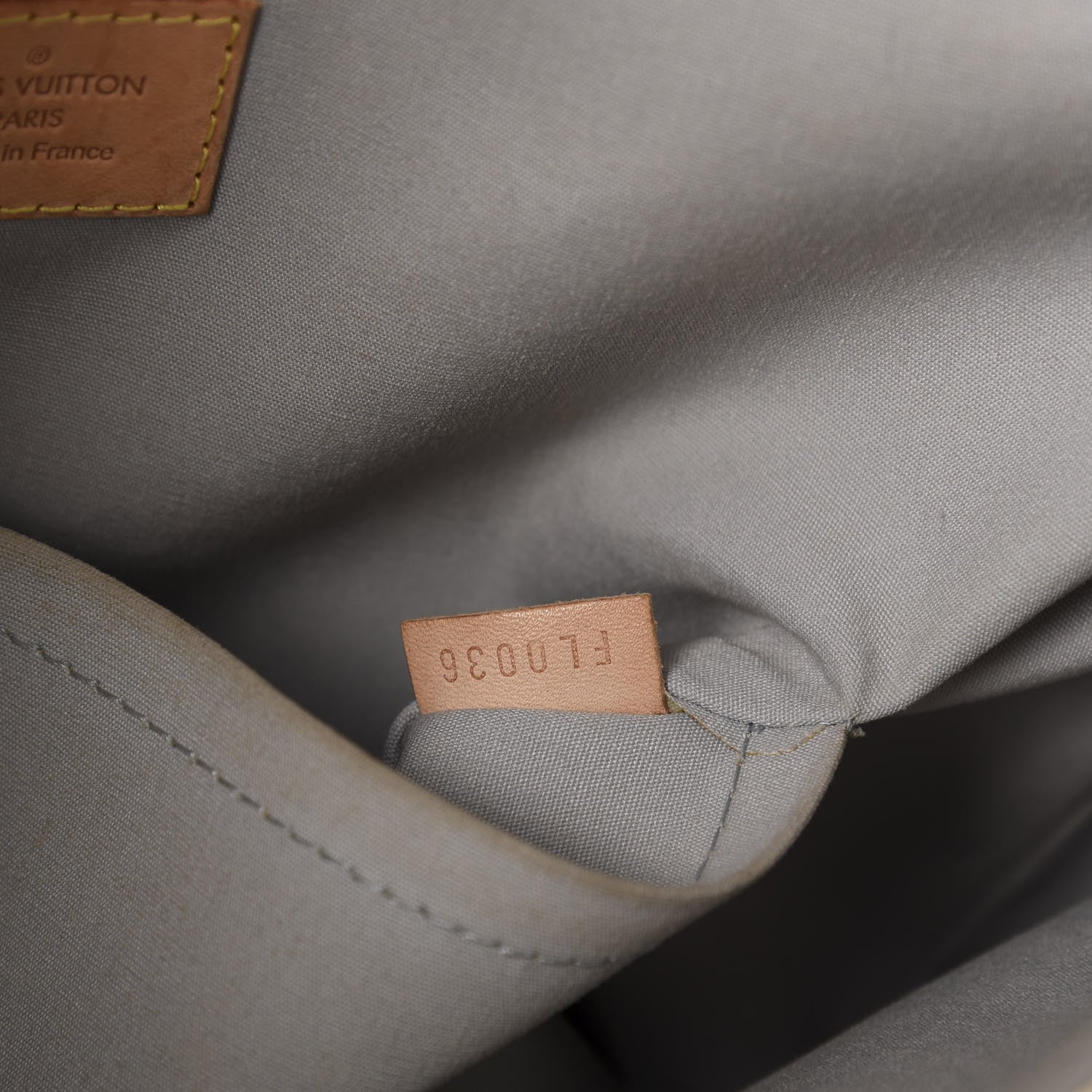Louis Vuitton Vernis Brentwood Perle 10 of 16