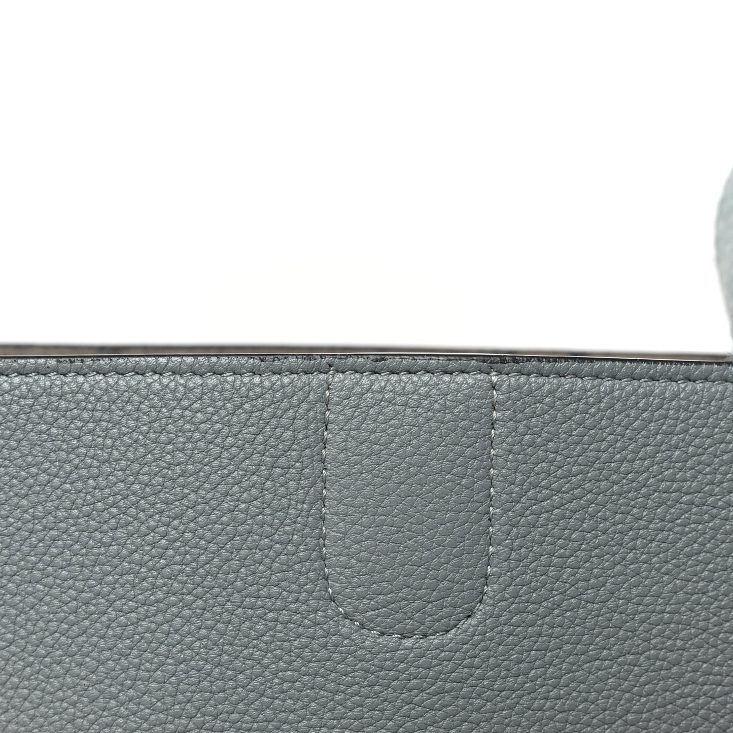 Soft Grained Calfskin Small Sangle Bucket Bag Grey
