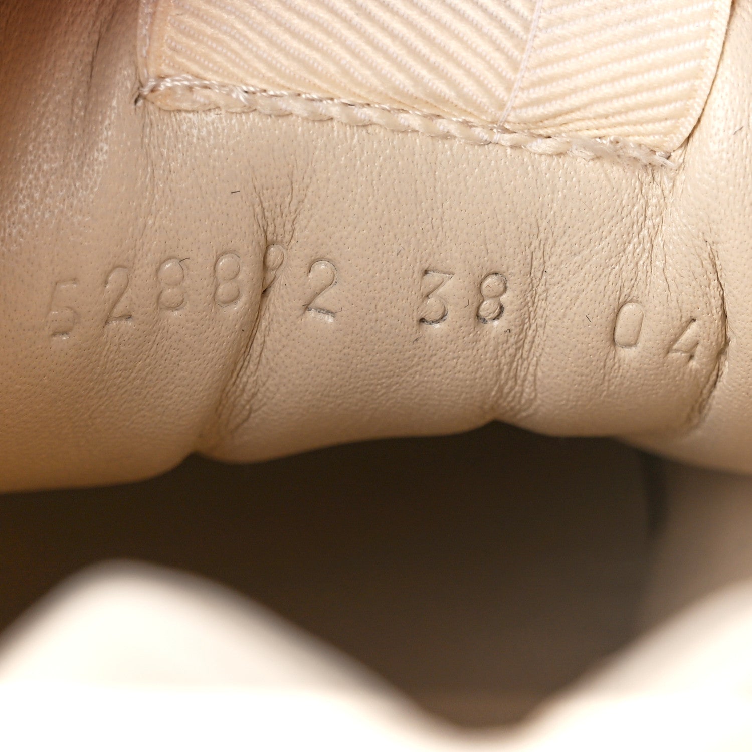 Gucci Calfskin Logo Womens Rhyton Sneakers 38 Ivory 8 of 12