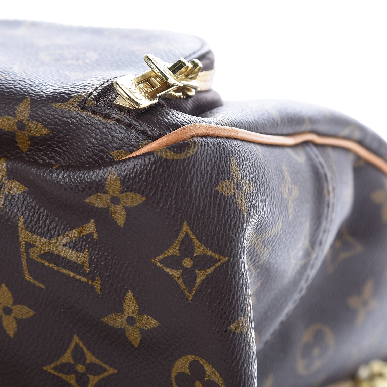Louis Vuitton Monogram Evasion Sports Bag 14 of 15