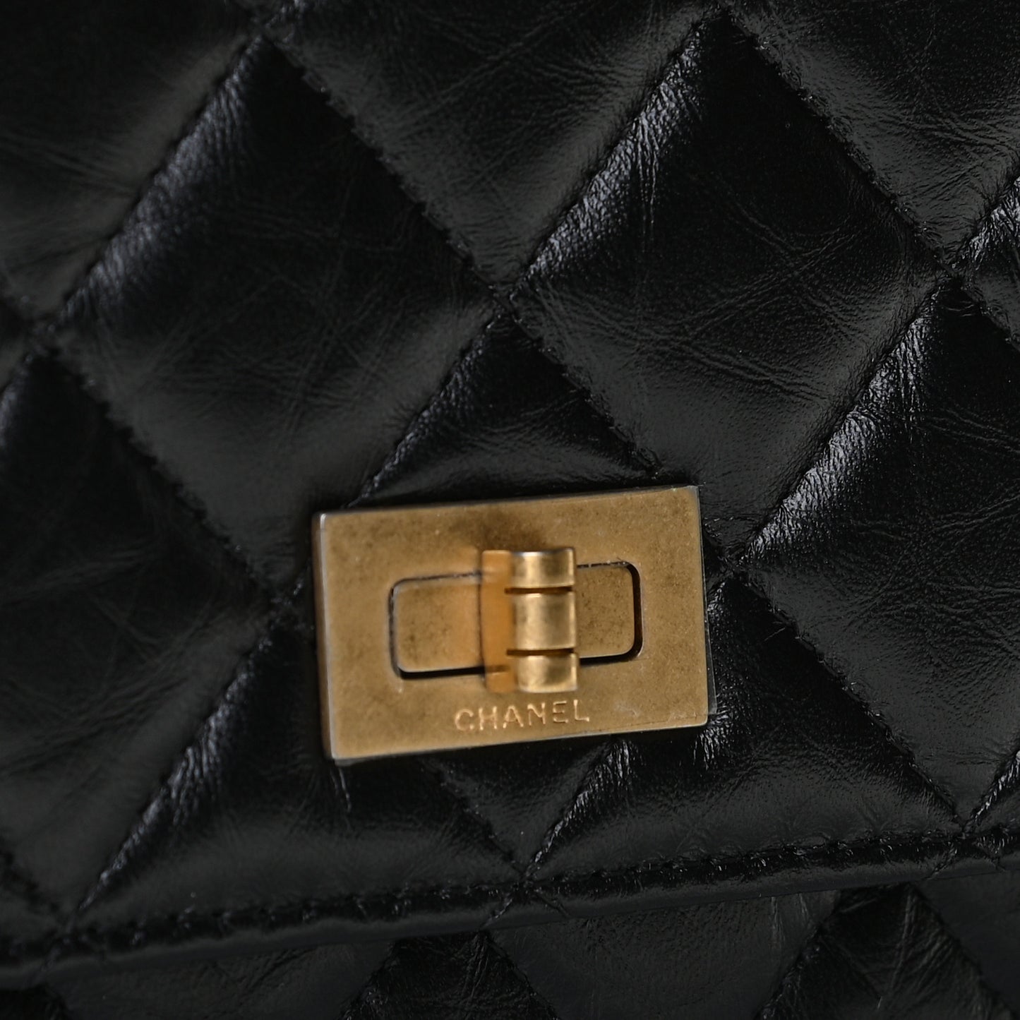 Aged Calfskin Quilted Reissue Wallet On Chain WOC Black