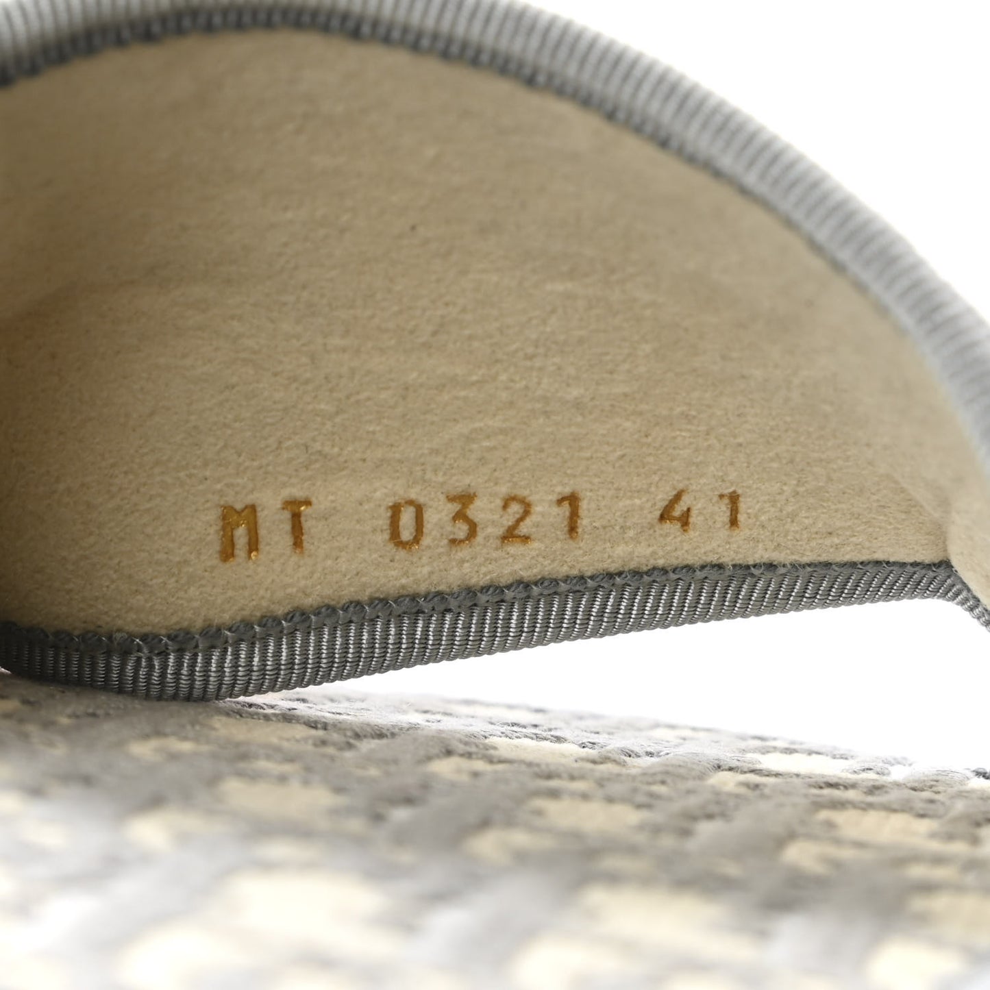 Velvet Oblique Chez Moi Sandal 41 Grey Stone