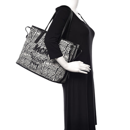 MCM Visetos Medium Liz Reversible Shopper Tote Black 3 of 17