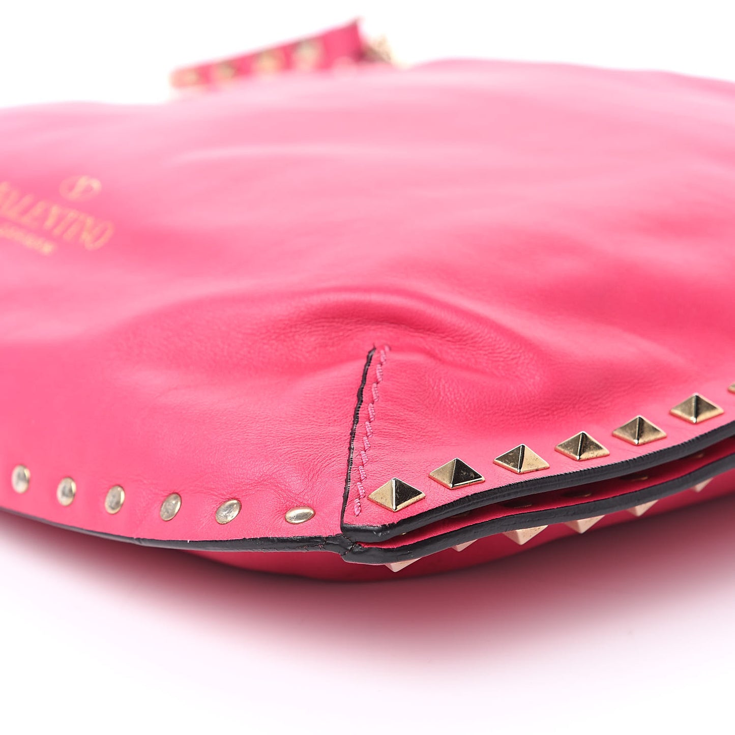 Vitello Small Rockstud Hobo Pop Fuxia