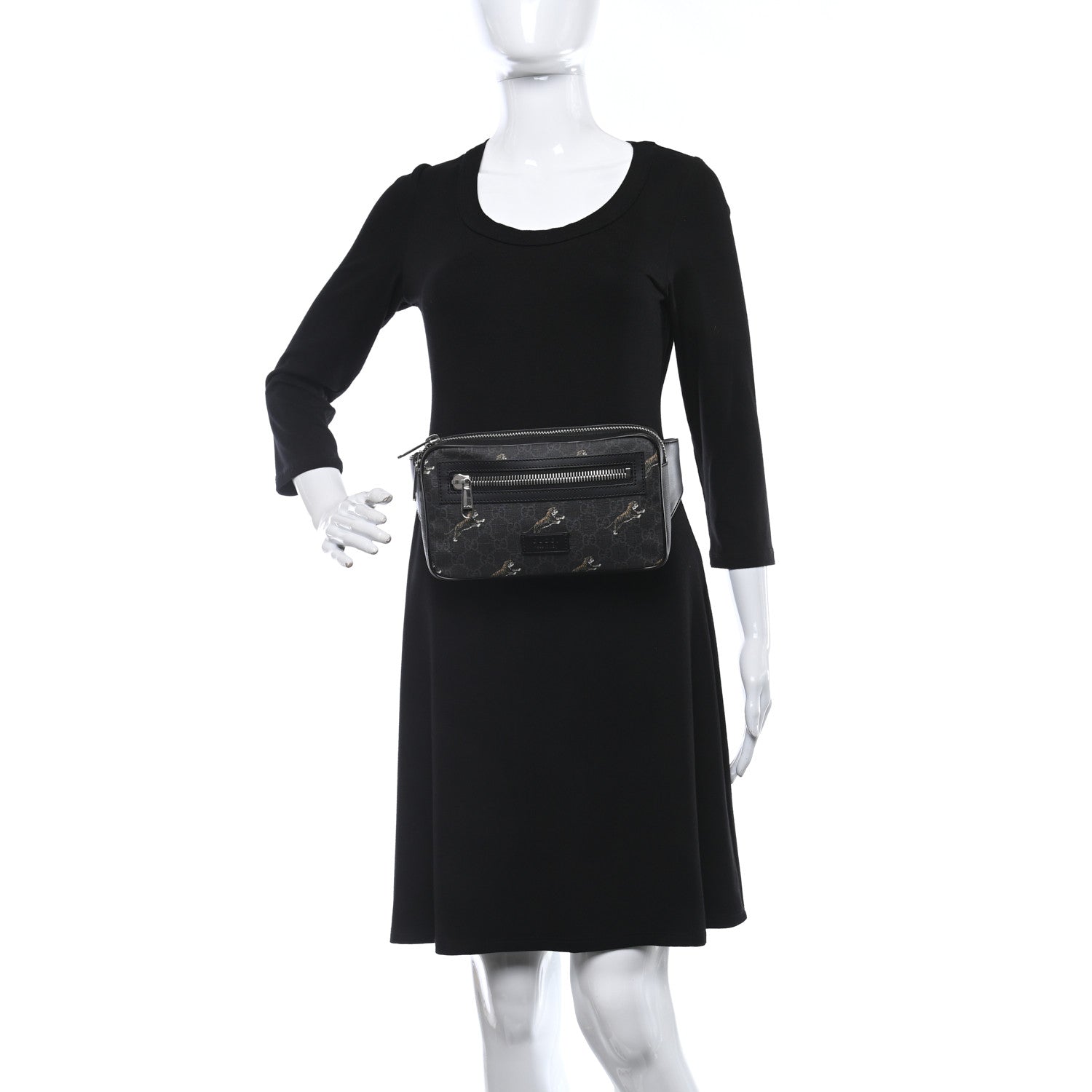 Gucci Soft GG Supreme Monogram Tigers Belt Bag Black Multicolor 2 of 12