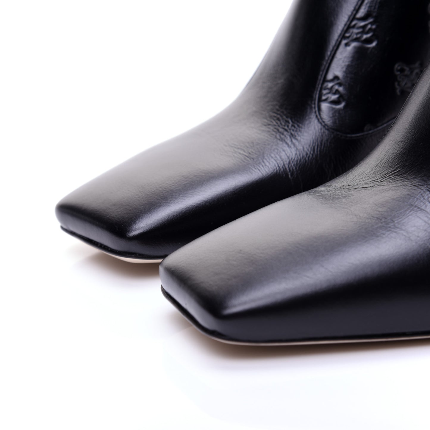 Vitello Karligraphy Embossed FFreedom Ankle Boots 39 Black