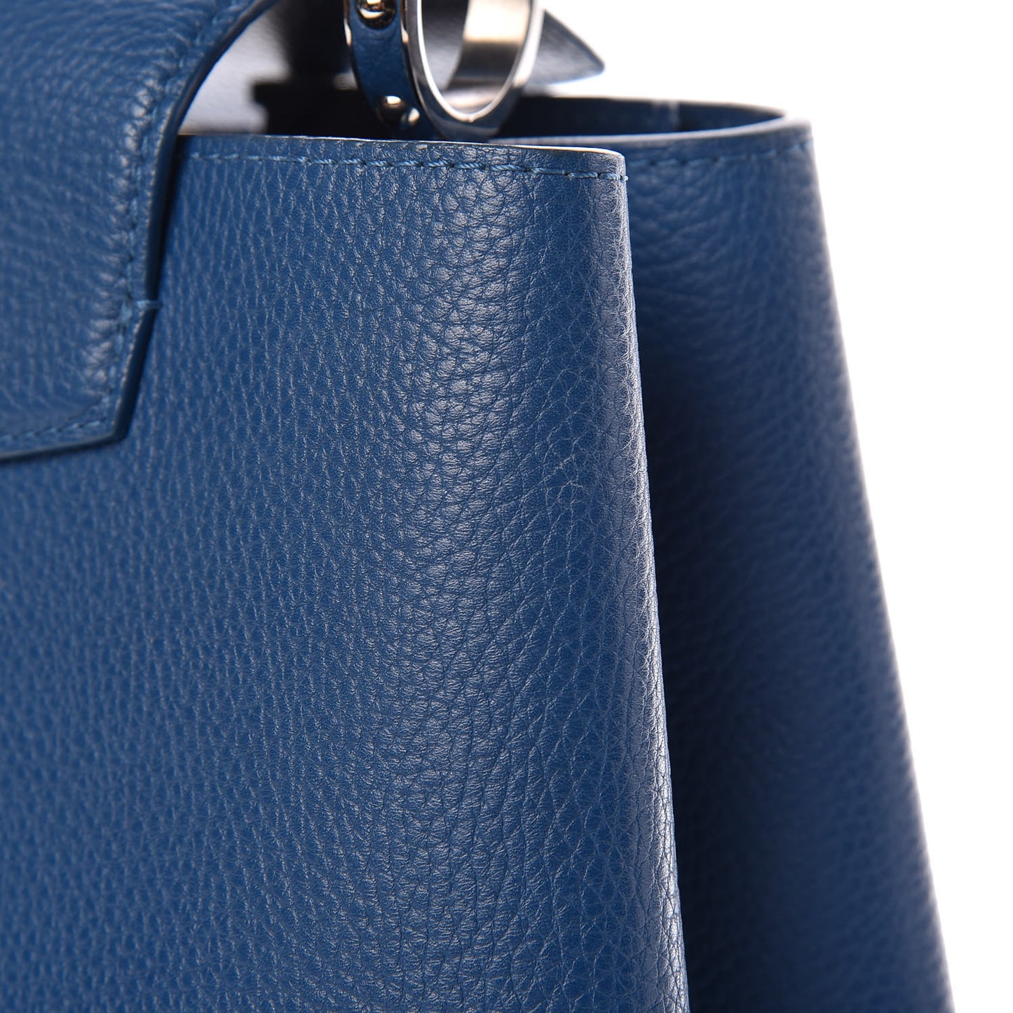 Taurillon Capucines PM Petrole Blue
