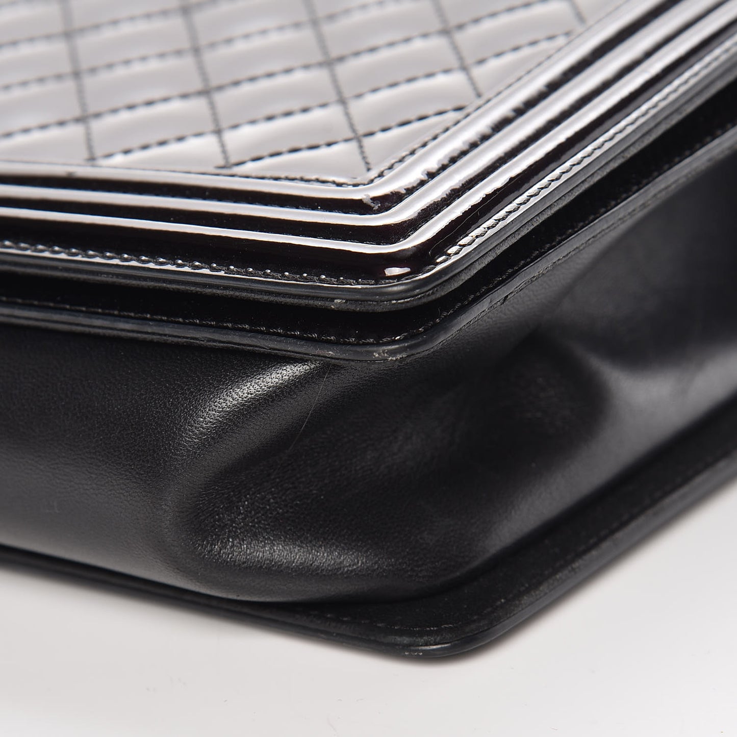 Metallic Patent Quilted New Medium Boy Flap Black