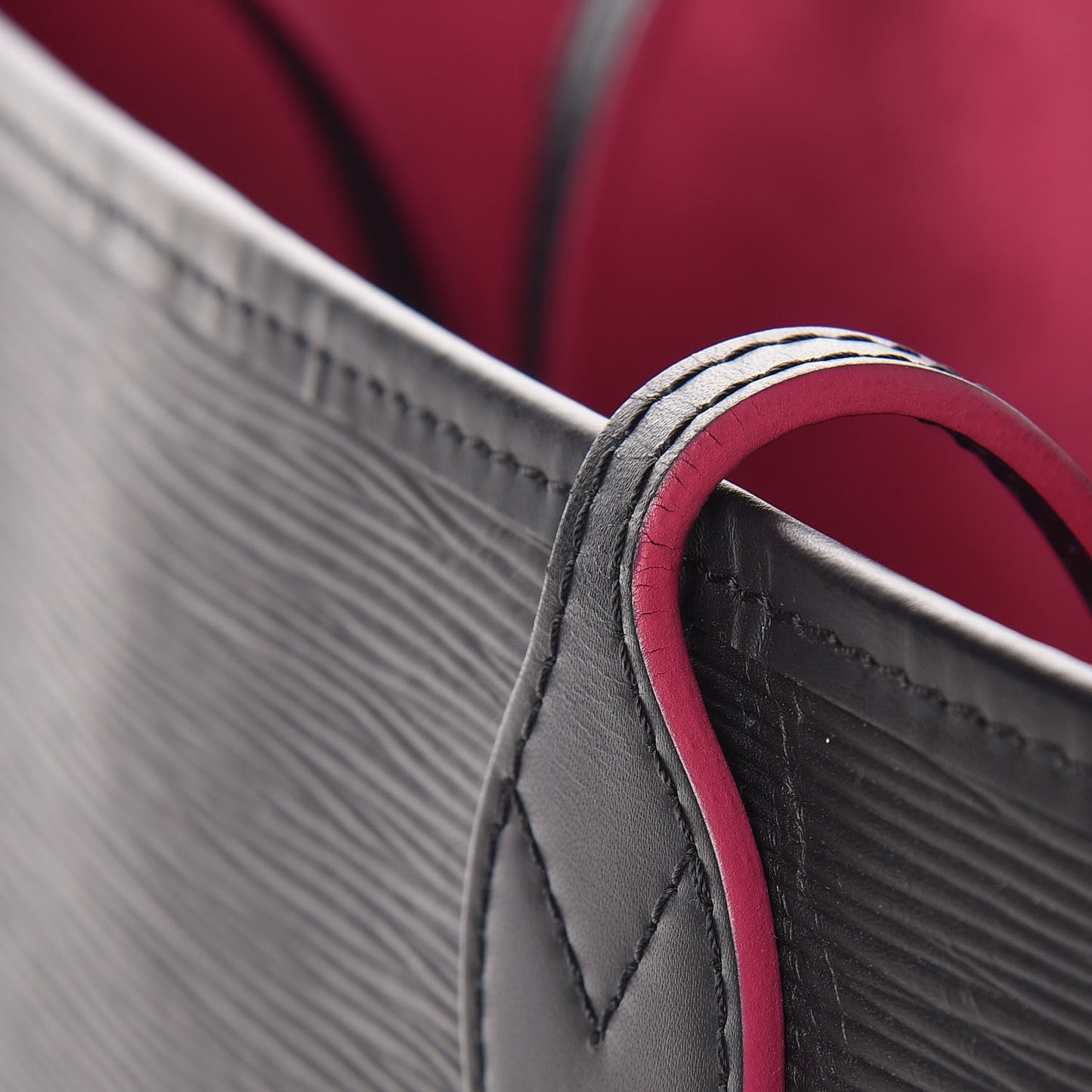 Epi Neverfull MM Black Hot Pink