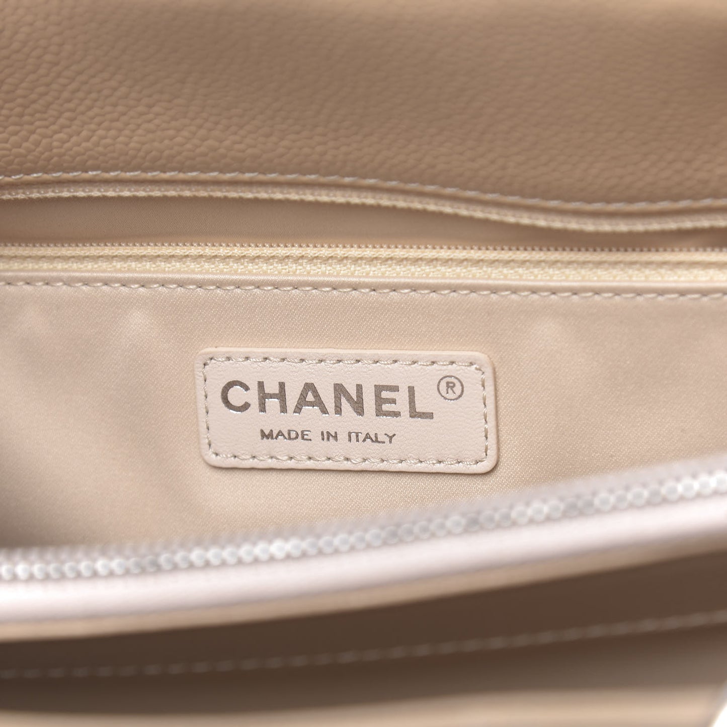 Caviar Quilted Grand Shopping Tote GST Beige Clair