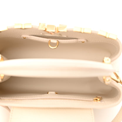 Louis Vuitton Taurillon Mother of Pearl Flowers Capucines BB Creme Nacre 5 of 11