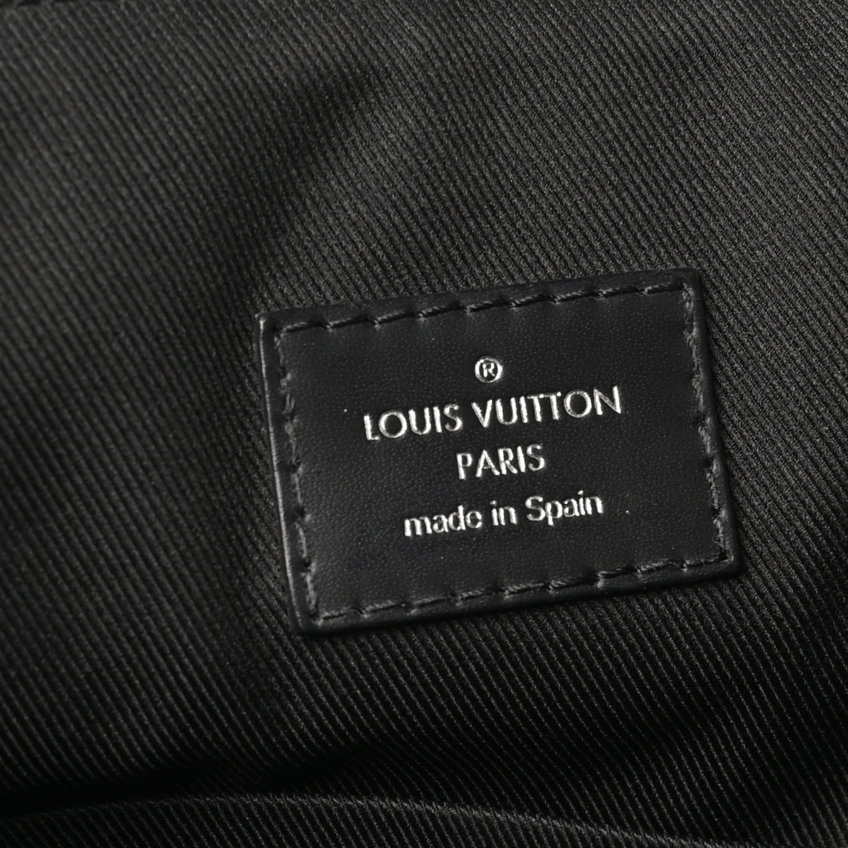 Louis Vuitton Monogram Eclipse District MM 6 of 9