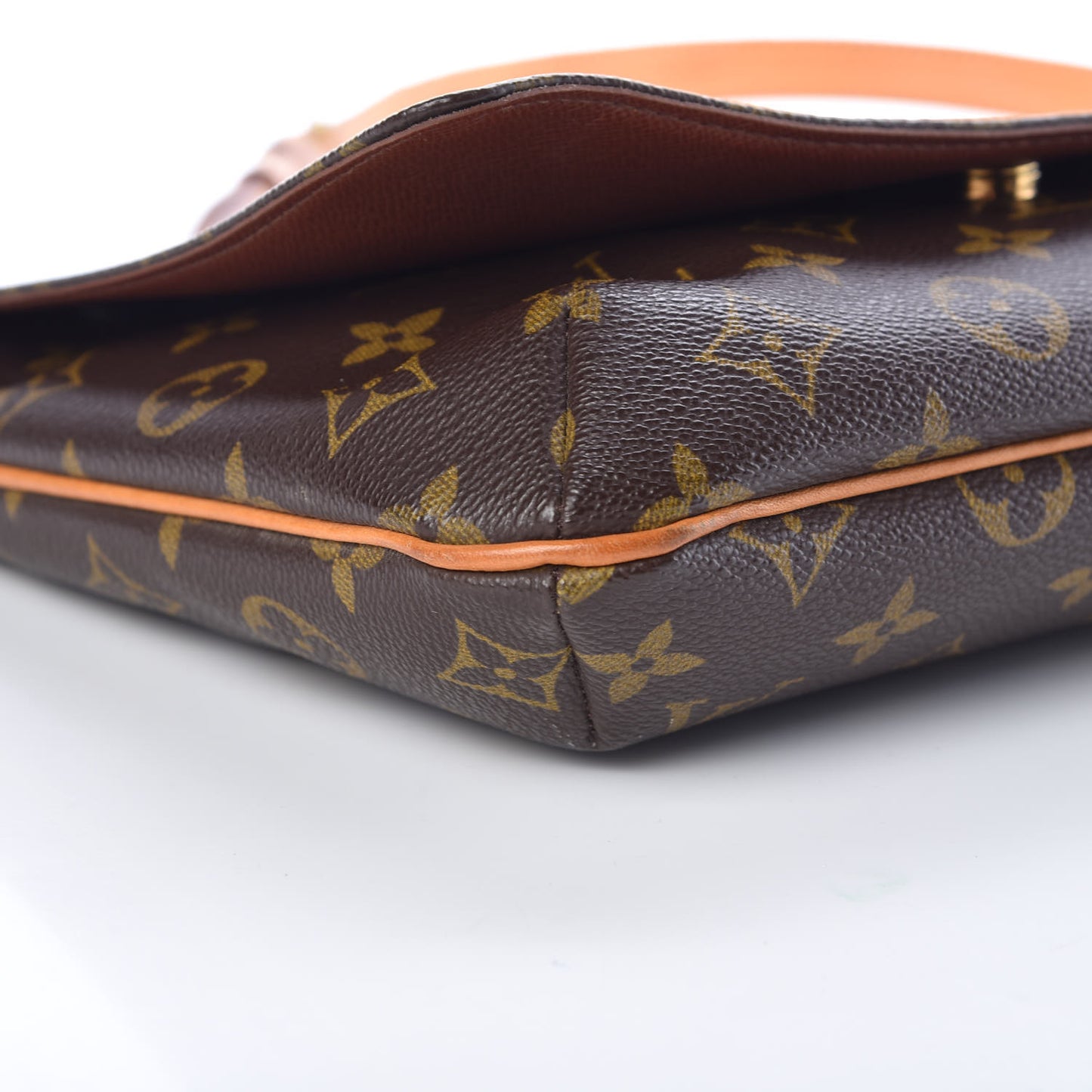 Monogram Musette Tango