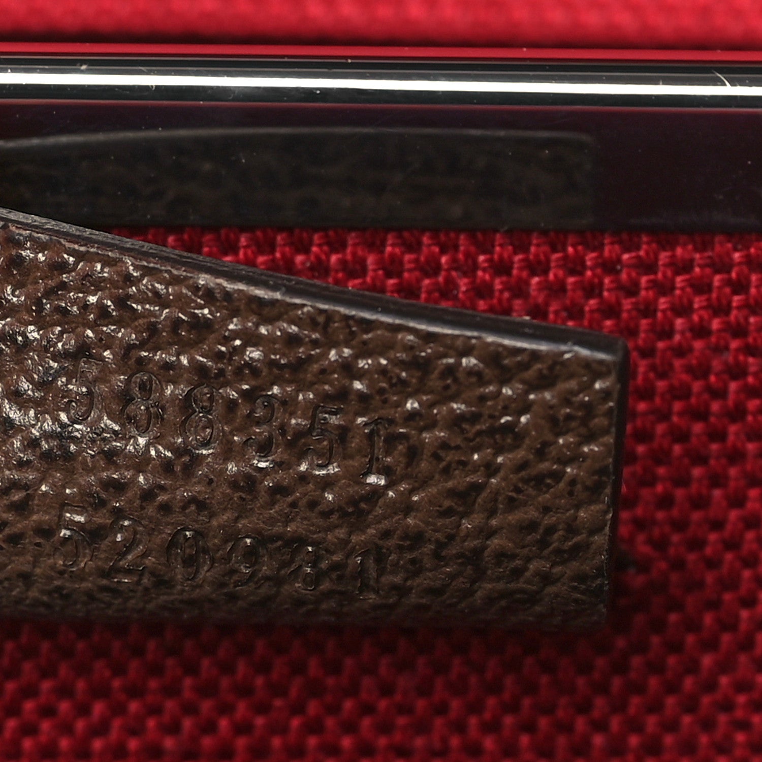 Gucci GG Supreme Monogram Globe-Trotter Beauty Case Brown 7 of 9