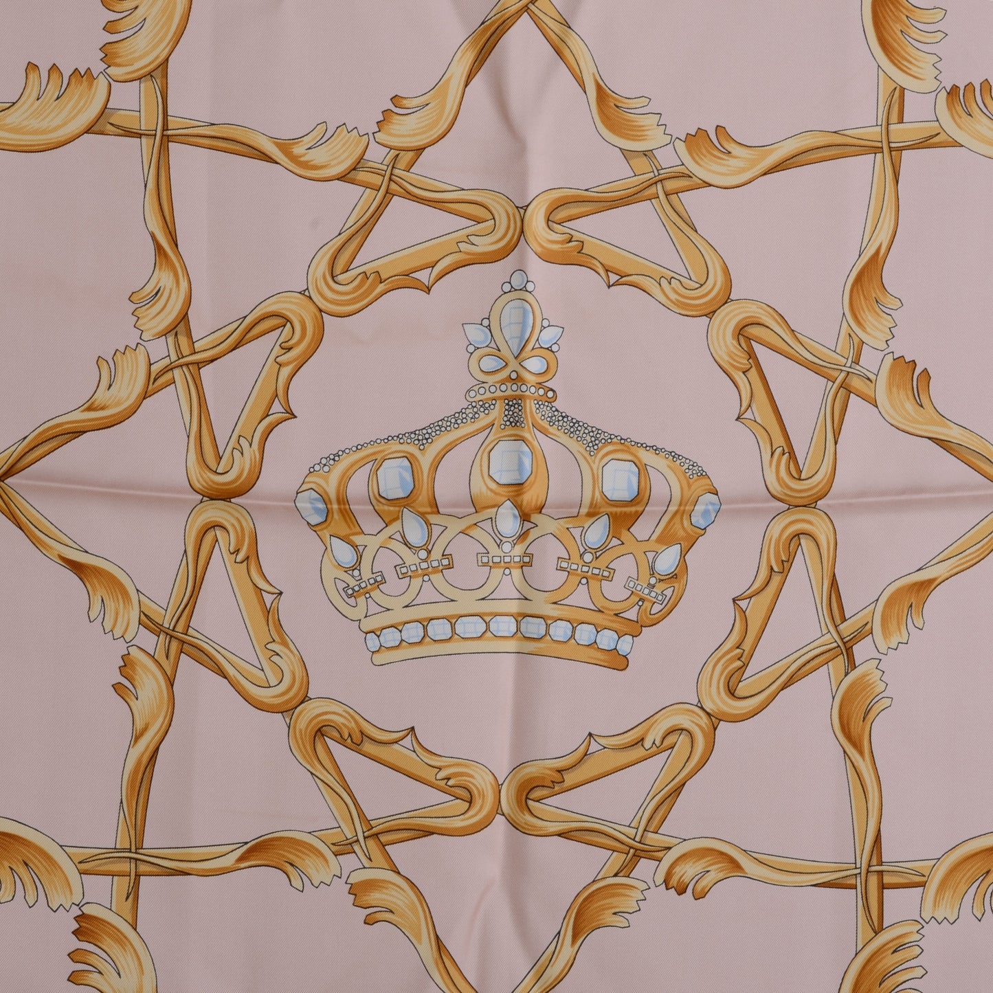 Silk Couronnes Crown Scarf 90
