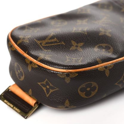 Louis Vuitton Monogram Pochette Gange 9 of 10
