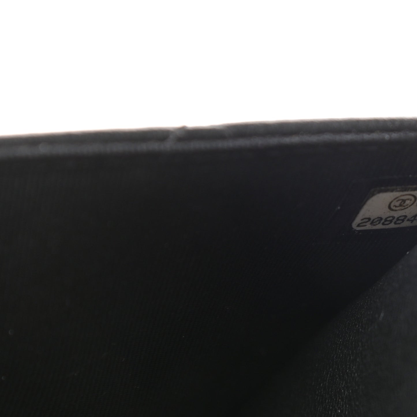 Lambskin Quilted Wallet On Chain WOC Black