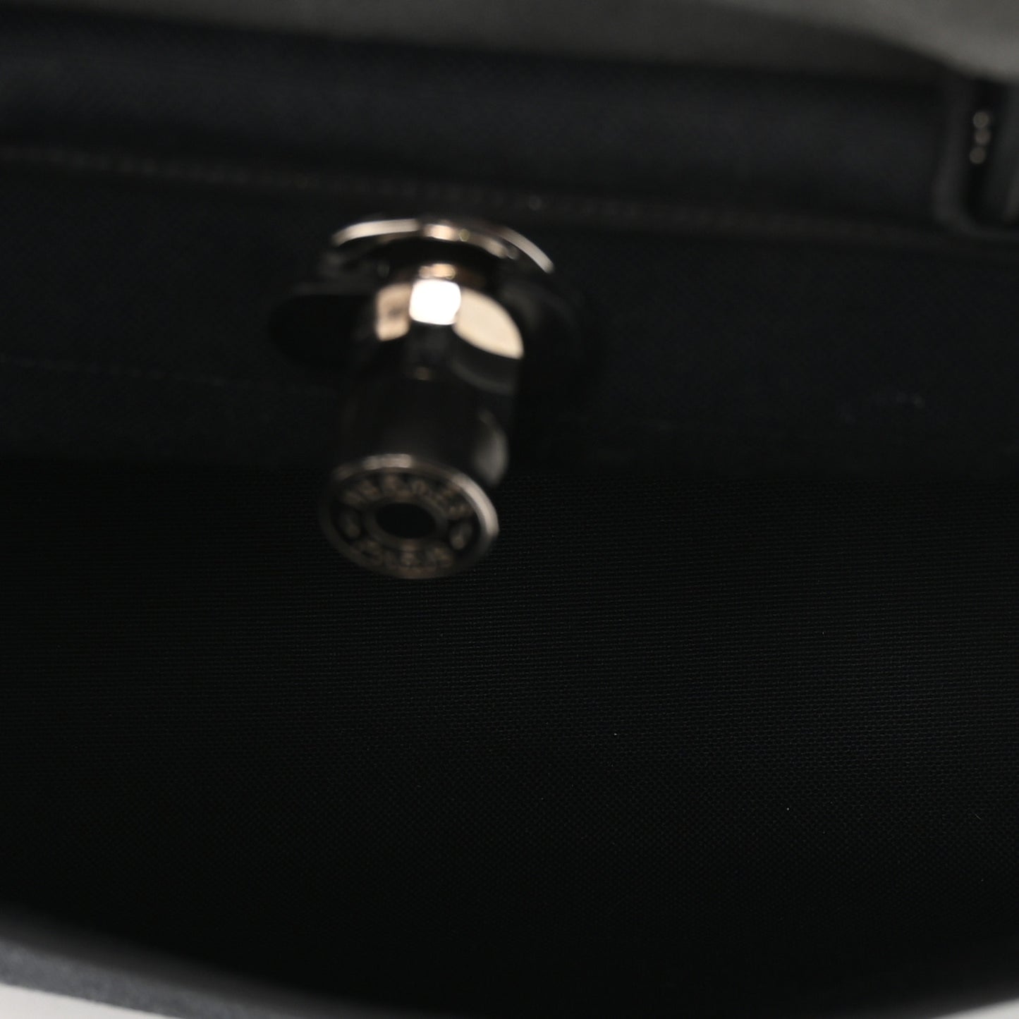 Military Toile Vache Hunter Herbag Zip PM 31 Black