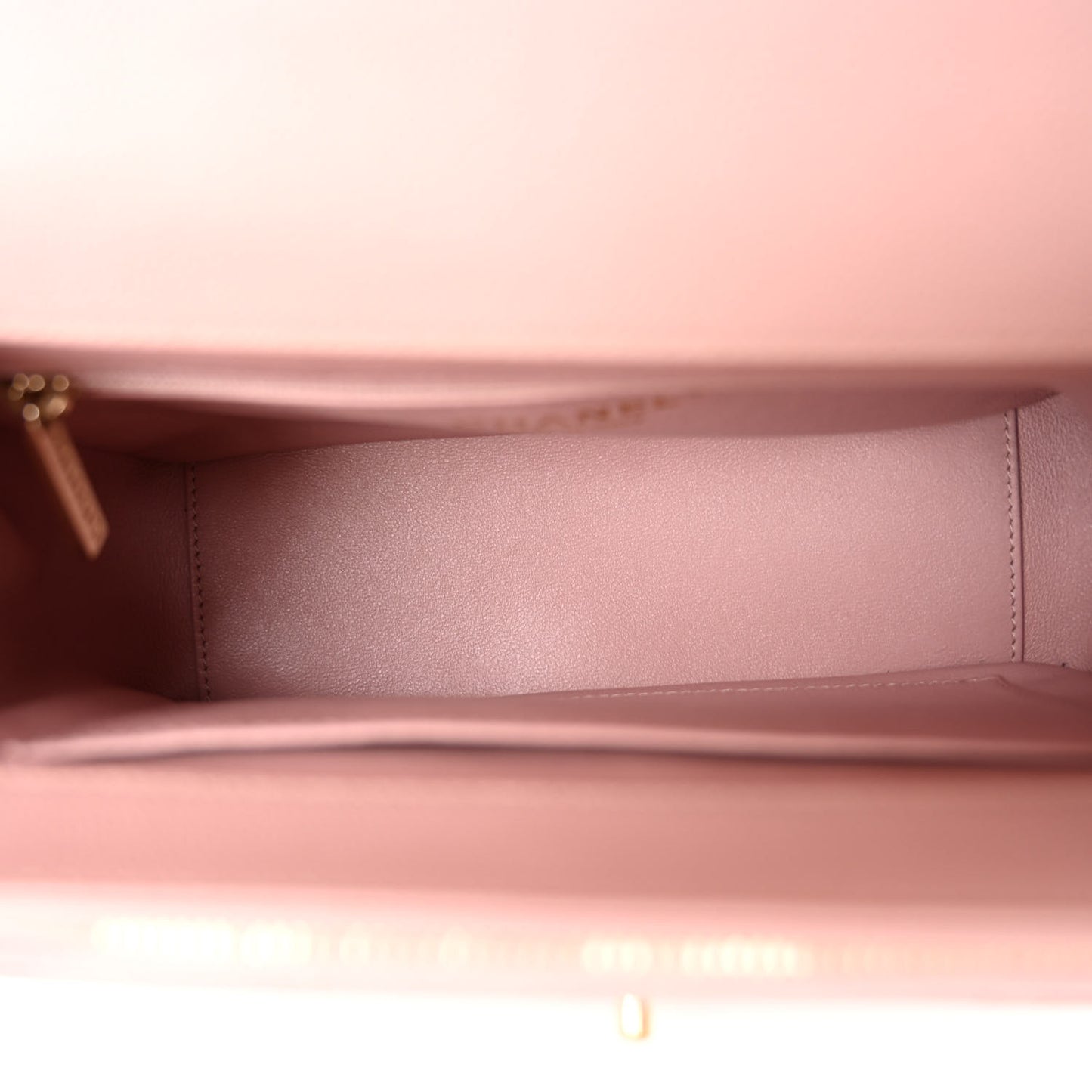 Caviar Quilted Medium Business Affinity Flap Light Pink