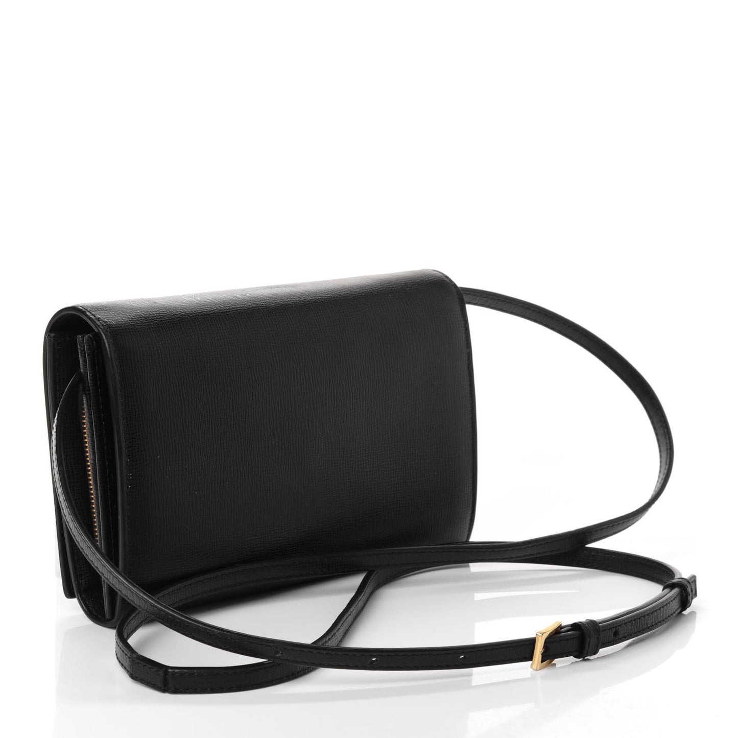 Pebbled Calfskin Wallet On Chain Black