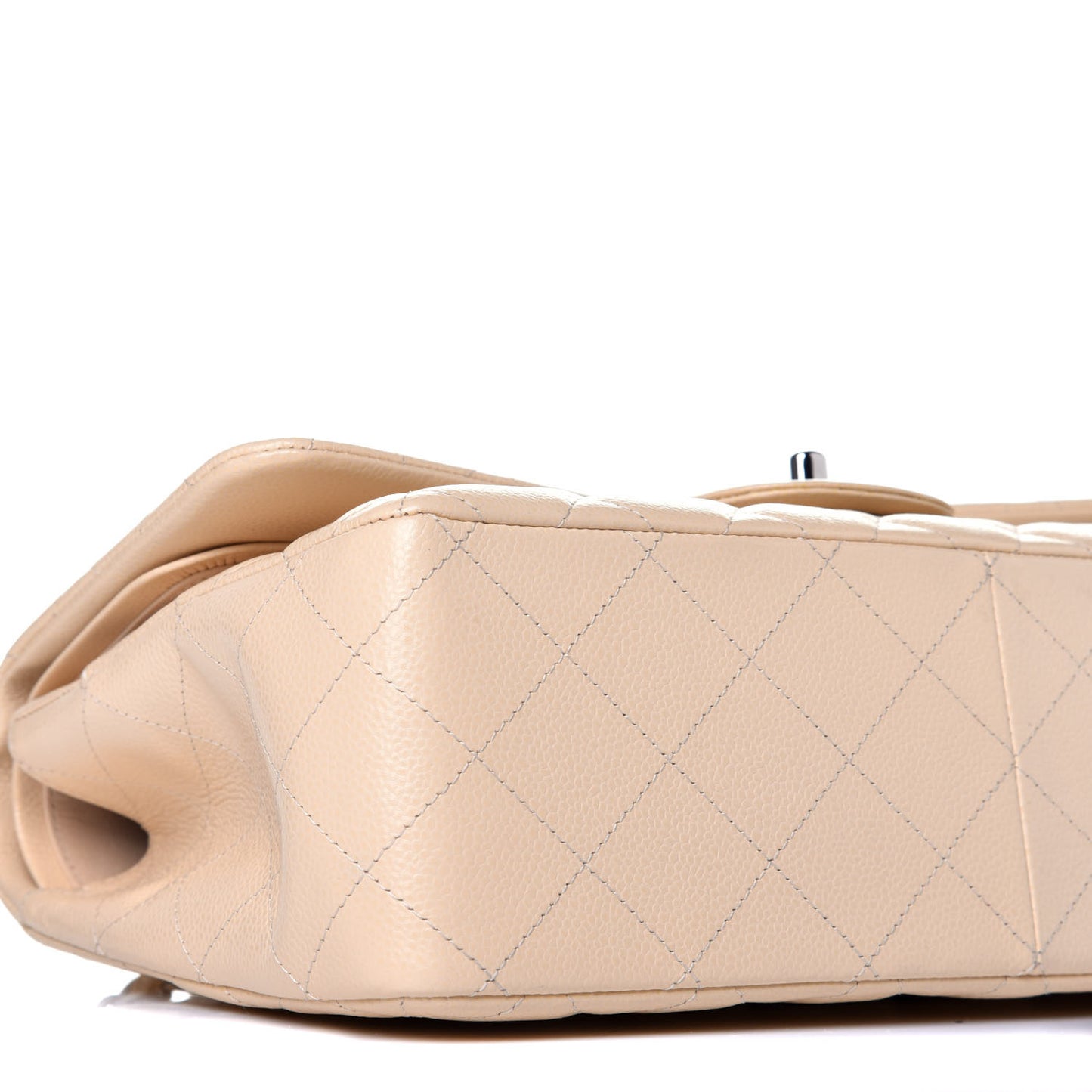Caviar Quilted Jumbo Double Flap Beige Clair