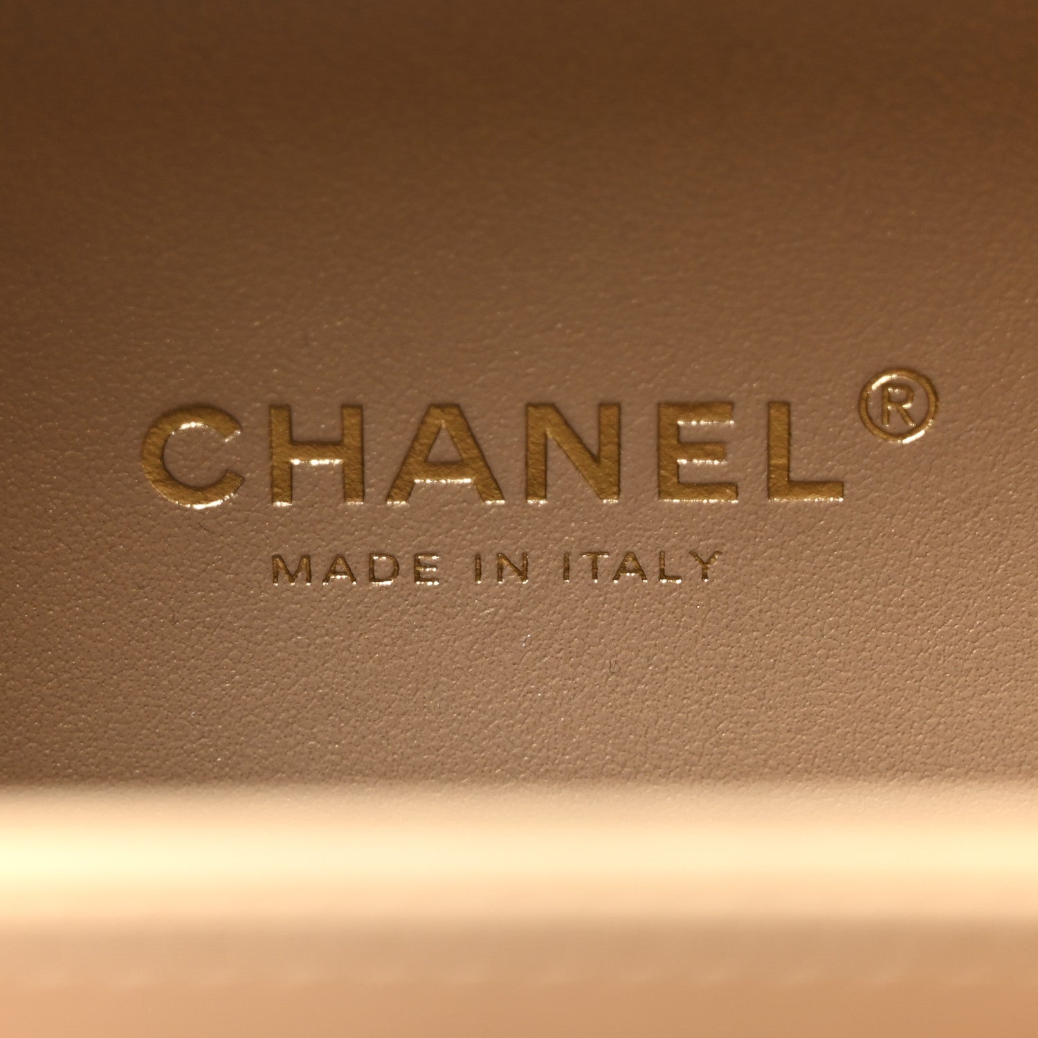 Chanel Lambskin Quilted Golden Plate Vanity Case White Gold 6 of 10