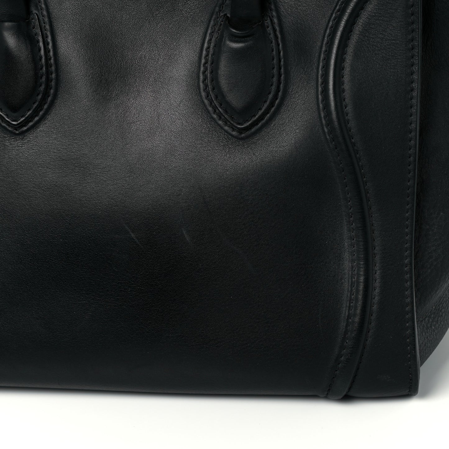 Supple Calfskin Medium Phantom Luggage Black
