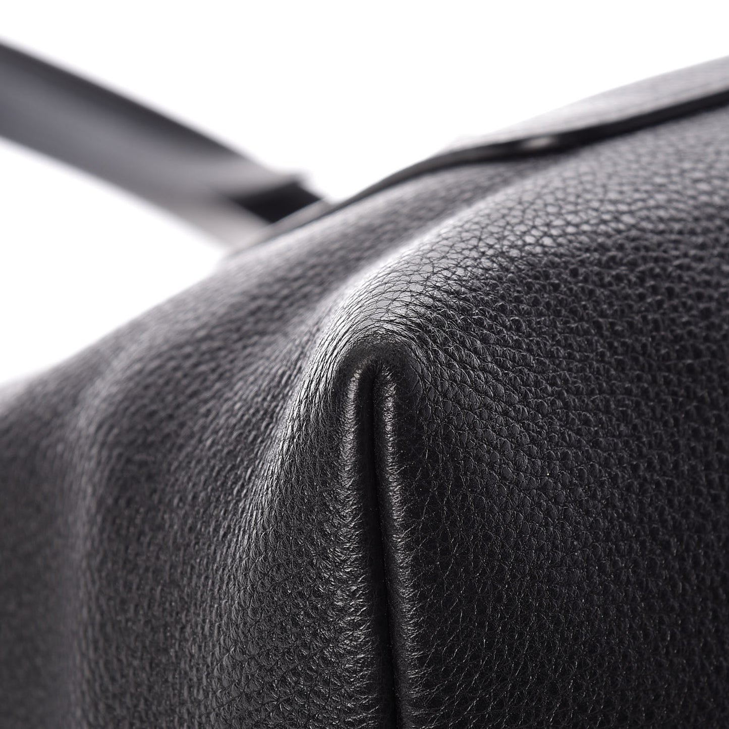 Vitello Daino Pocket Shopping Tote Black