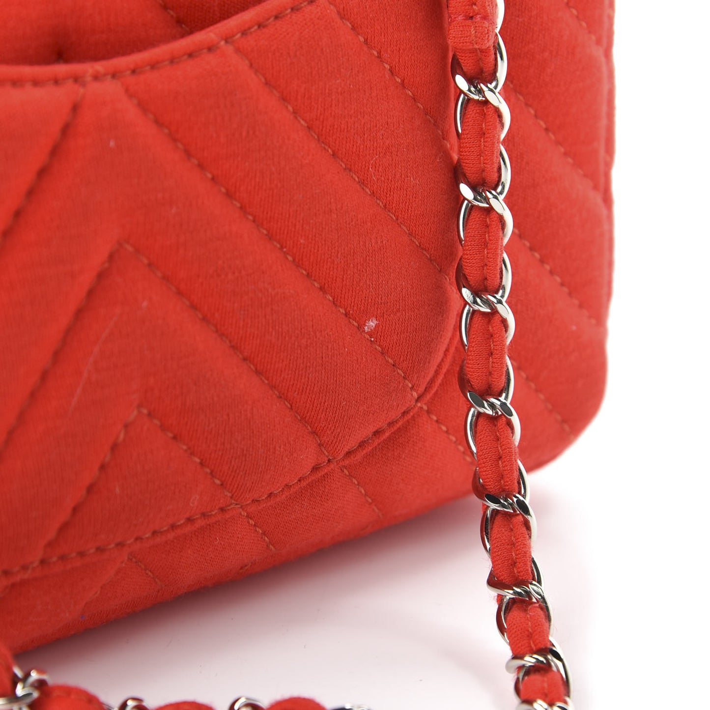 Jersey Chevron Quilted Medium Single Flap Red