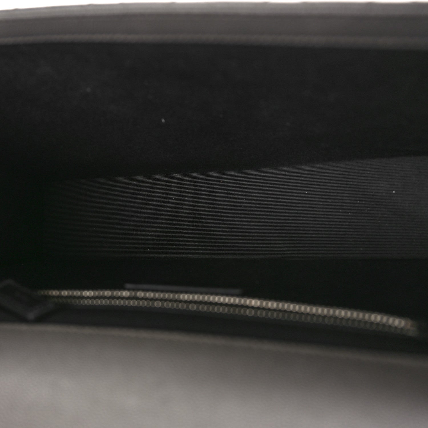 Saint Laurent Grain De Poudre Textured Mixed Matelasse Large Triquilt Monogram Satchel Earth 5 of 8