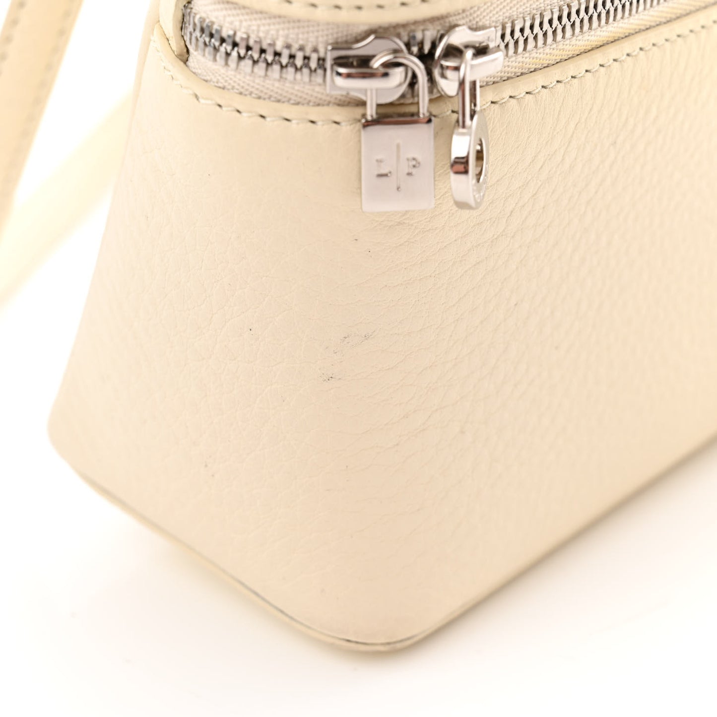 Grained Calfskin L19 Extra Pocket Pouch Whisper White