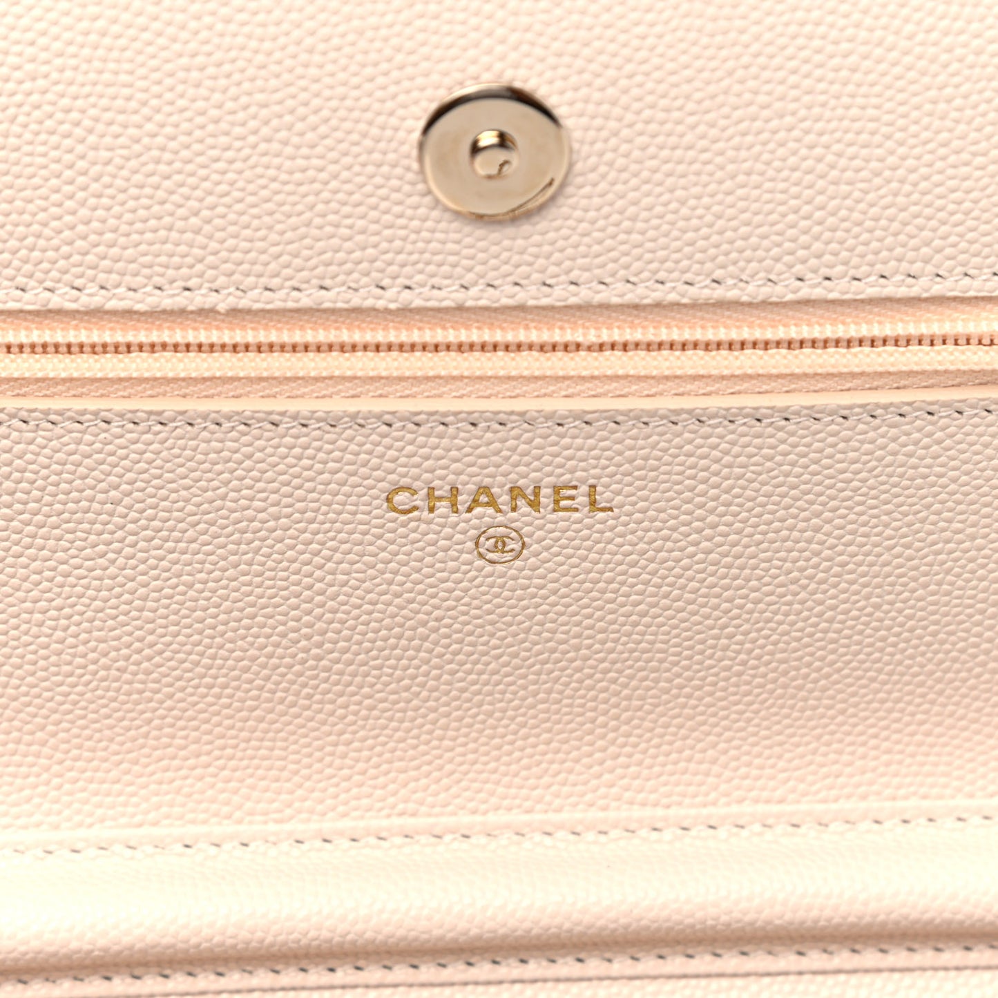 Caviar Quilted Wallet On Chain WOC Light Beige