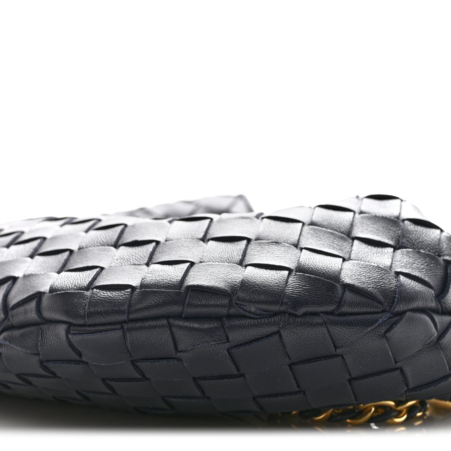 Nappa Intrecciato Sardine With Chain Bag Space