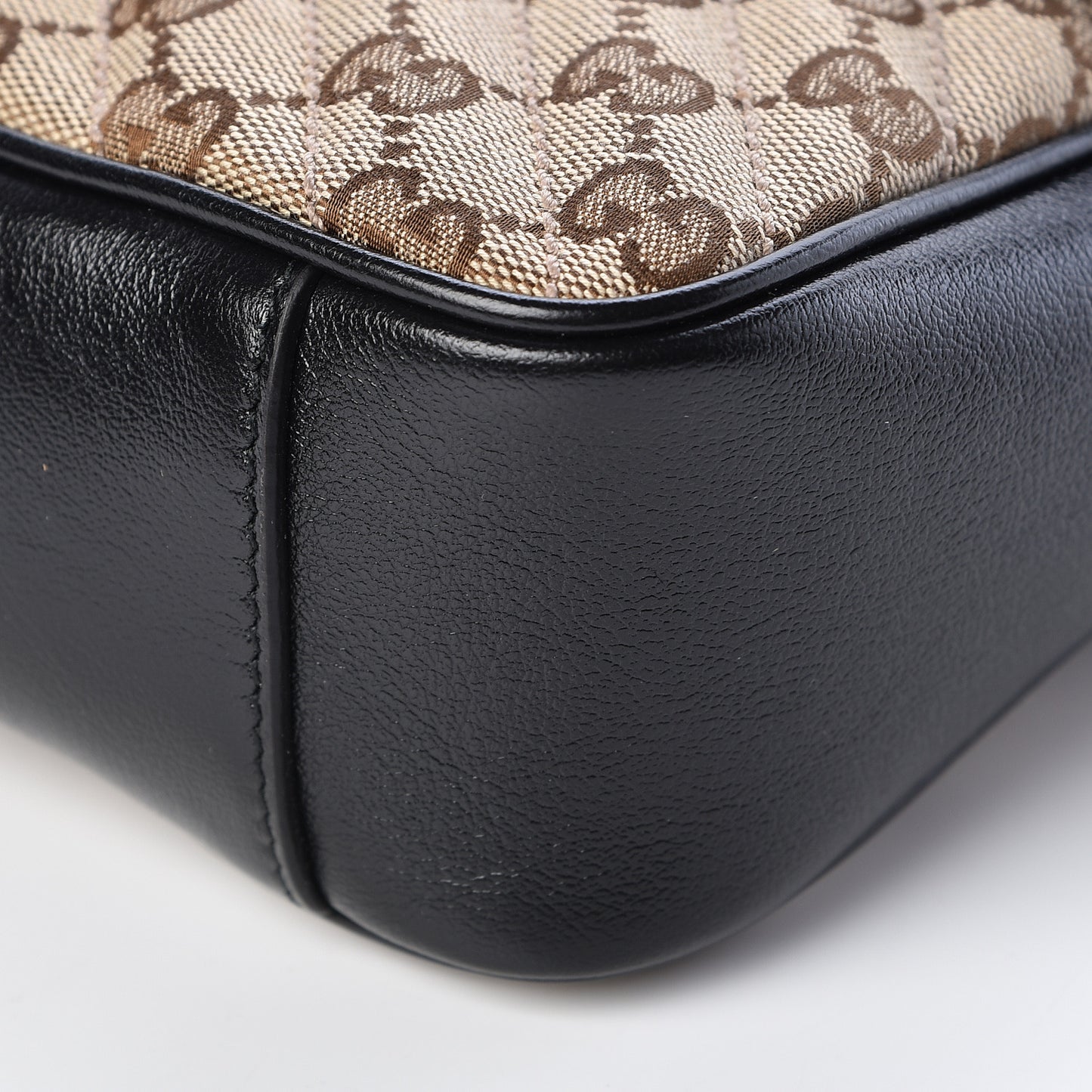 Monogram Matelasse Diagonal Small GG Marmont Shoulder Bag Beige Black