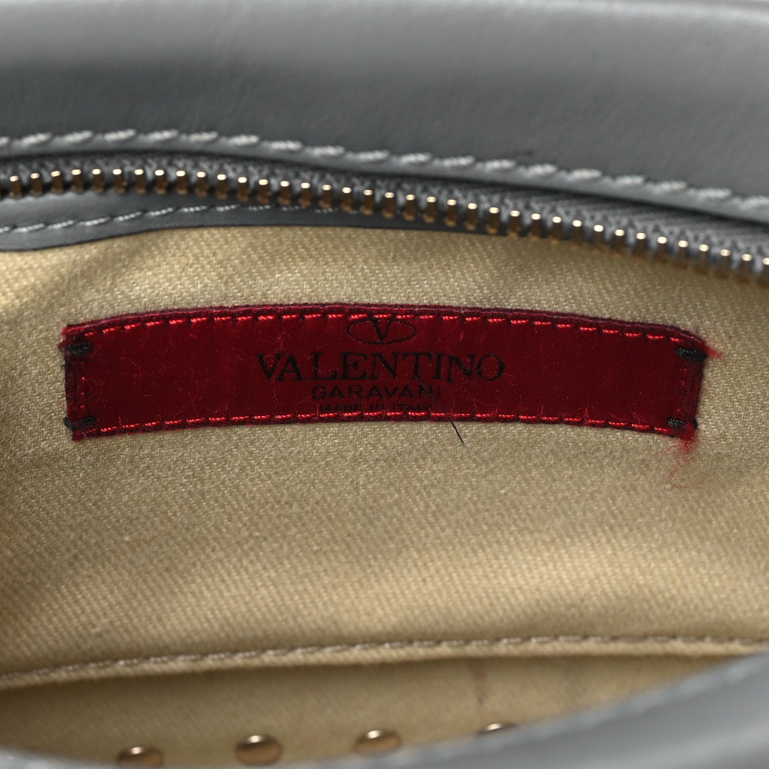Valentino Garavani Vitello Rockstud Camera Crossbody Bag Light Stone 6 of 9