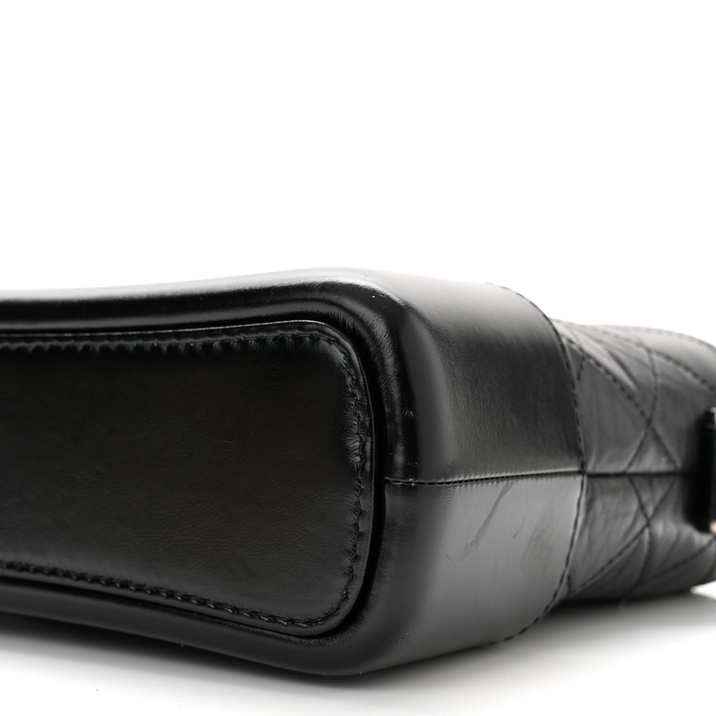 Aged Calfskin Quilted New Medium Gabrielle Hobo Black